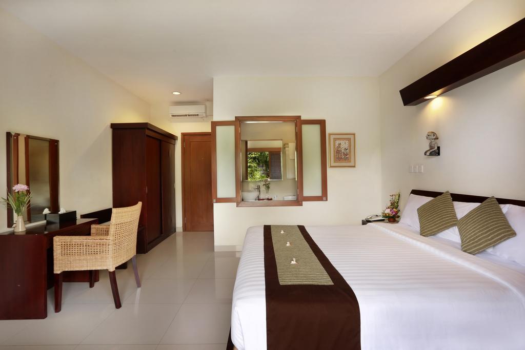 Respati Beach Hotel Sanur Rom bilde